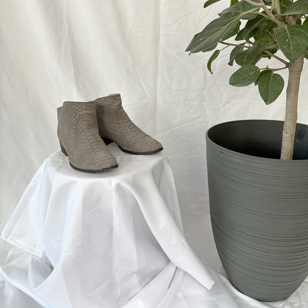 Seychelles (Anthropologie) Grey Booties (7)